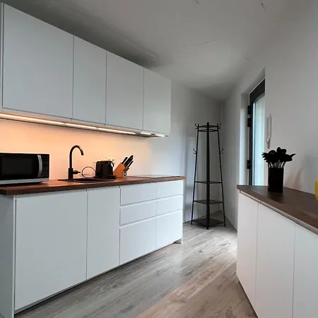 Апартаменты Neu - In Bruehl-city Брюль