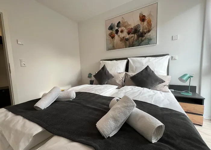 Neu - In Bruehl-city *